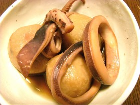 いかと里芋の煮物