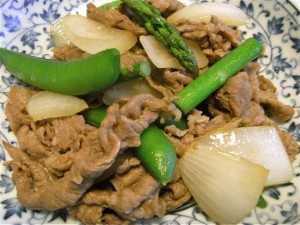 牛肉とアスパラガスの炒め物-2016.1.17