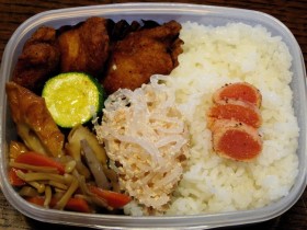 お弁当-鶏の唐揚げ-2015.11.20